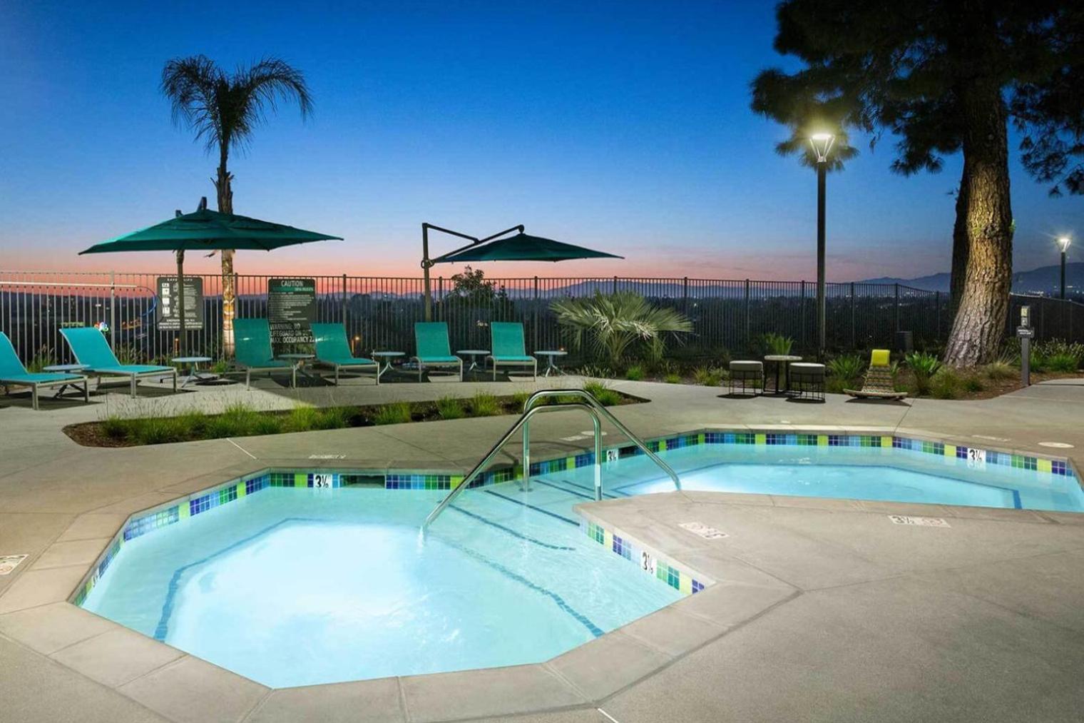 Blueground Burbank Pool Bbq Near Shops Lax-1288 * Los Angeles